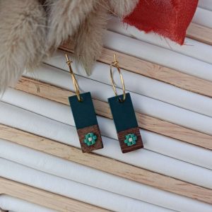 boucles d'oreilles créoles CREOLINE forme rectangle bicolore et tissage miyuki vert sapin/bois